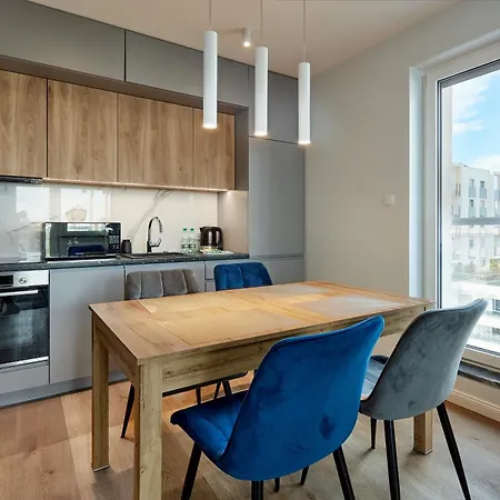 Lasek Marcelinski Comfy Apartment Poznan Exterior foto